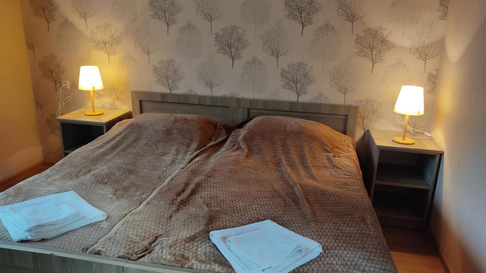 Guesthouse Mabu - 4 Newly Built Rooms In The Heart Of Mestia Esterno foto